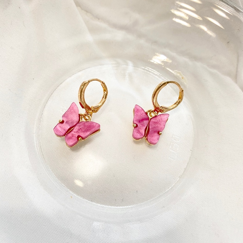 RESTOCKED! butterfly charm earrings (buy 1 get two free!!!) - Picture 2 of 6